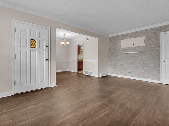 5th image of 1337 Brower St