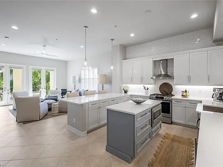 2851 Tiburon Blvd E #9-103 — Photo 8