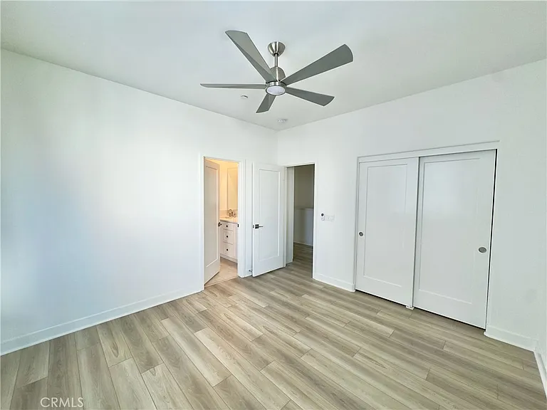 1868 S Westside Dr #28 — Photo 33