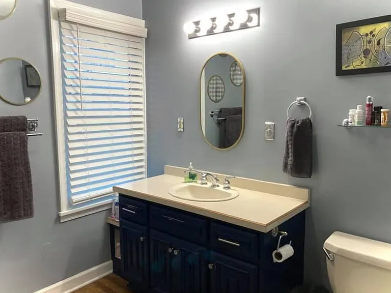1260 Park Ave — Photo 3