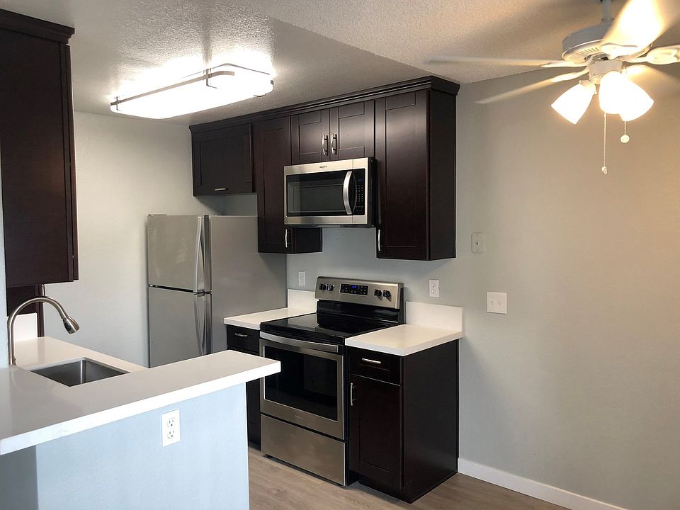 1st image of 4231-4241 Voltaire St #4231-2