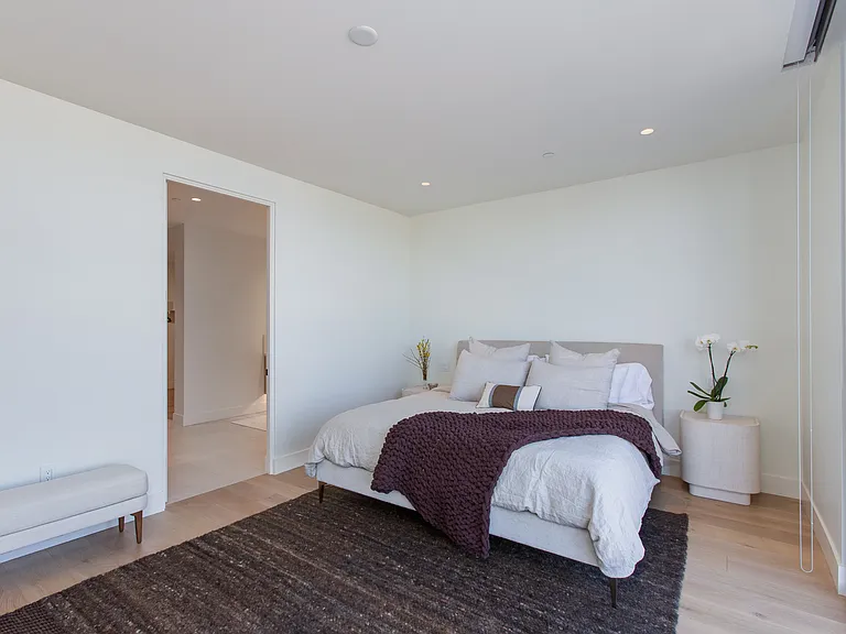5000 N Camelback Ridge Dr #206 — Photo 17