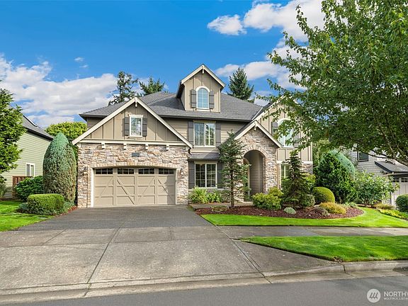 3rd image of 2540 NW 12th Circle