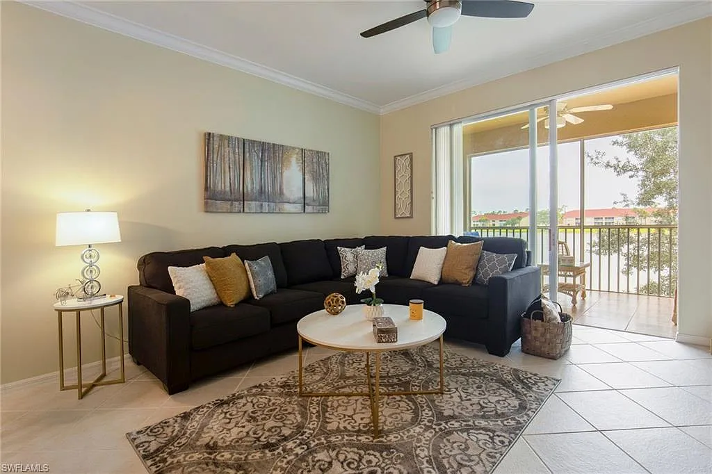 2 bed, 2.0 bath, 1194 sqft, $5,000 — Photo 4