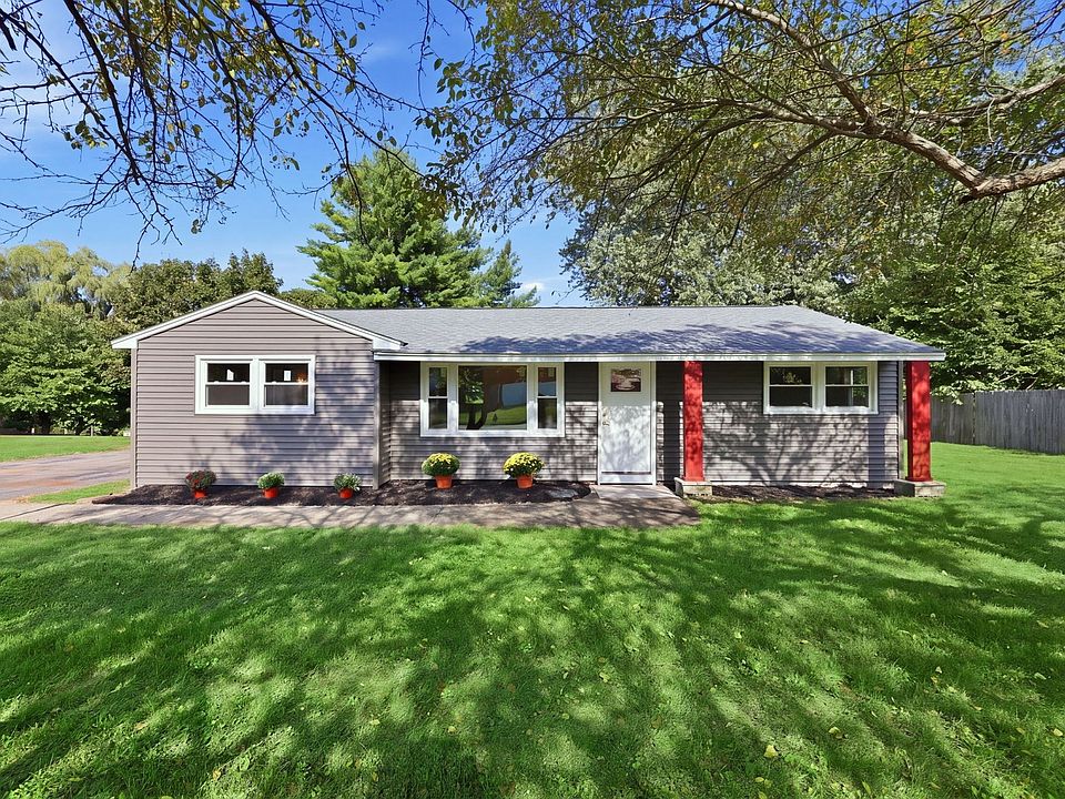 1st image of 243 Shady Brook Ln