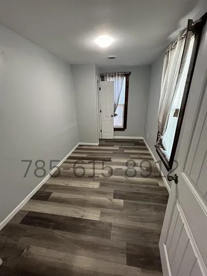 627 N King St — Photo 7