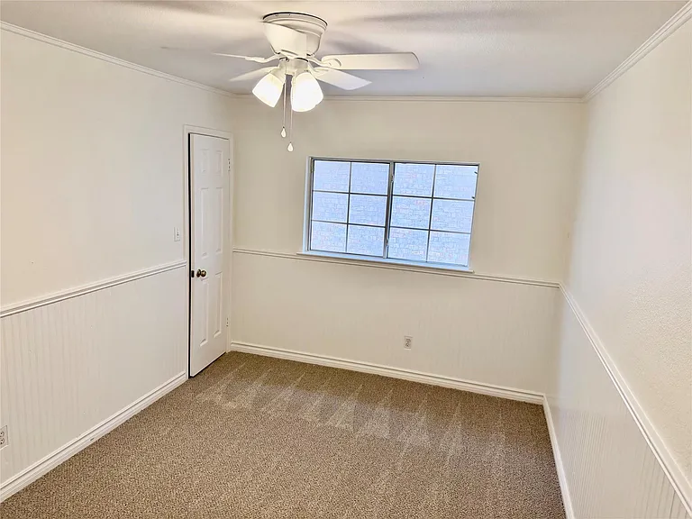 11210 Kingsgate Dr — Photo 21