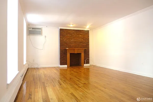 Rented by Oxford Property Group | media 26