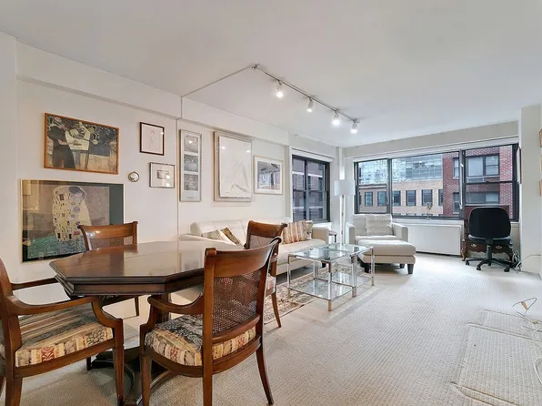 301 E 64th St APT 9L, New York, NY 10065