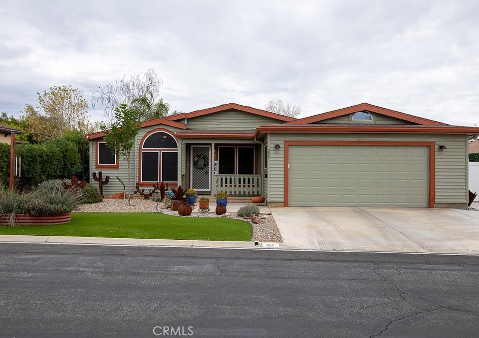 1st image of 10961 Desert Lawn Dr Space 257