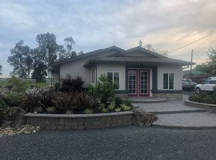 10419 Alvarado Rd, Oakdale, CA 95361