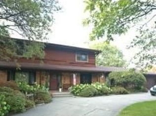 1506 McManus Rd, Troy, MI 48084