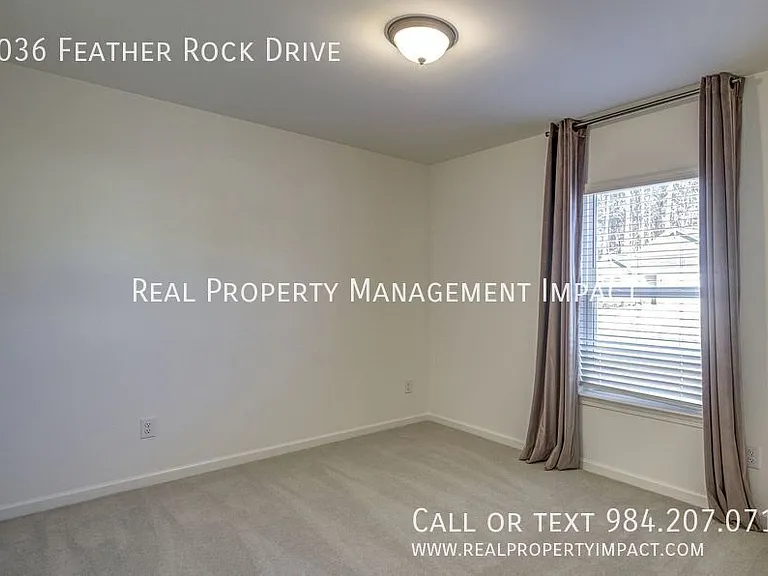 2036 Feather Rock Dr — Photo 8