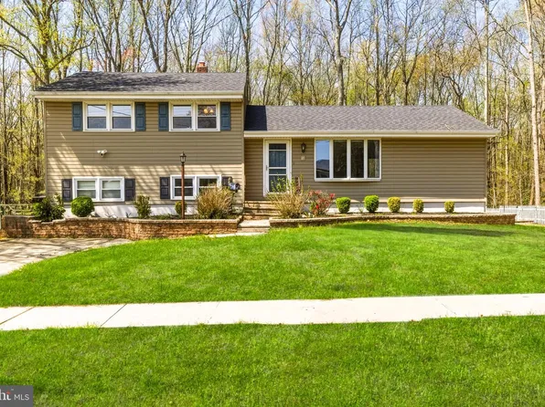 5 Windsor Rd, Gibbsboro, NJ 08026