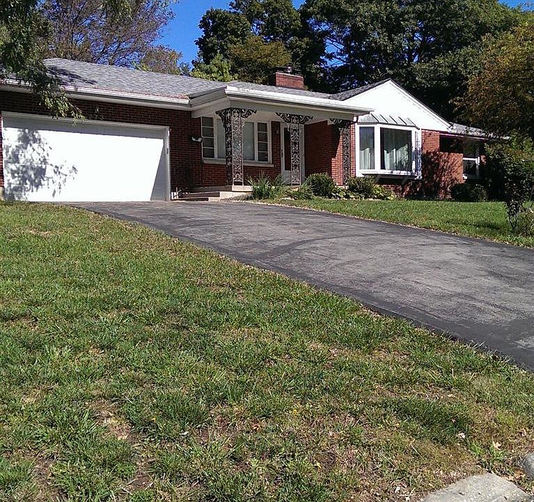 1st image of 273 Napoleon Dr