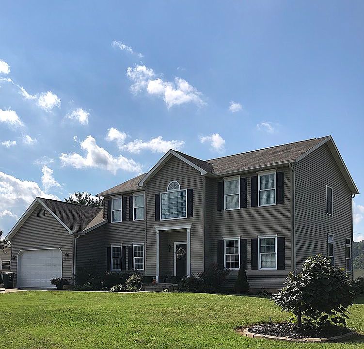 1st image of 20 Hagley Dr