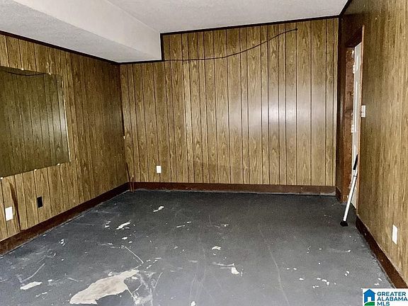 5th image of 5788 Henry Black Dr