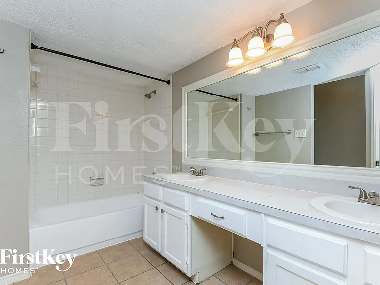 4213 Amy Dr — Photo 11