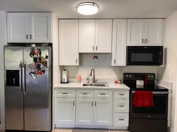 3860 Northeast 23rd Avenue