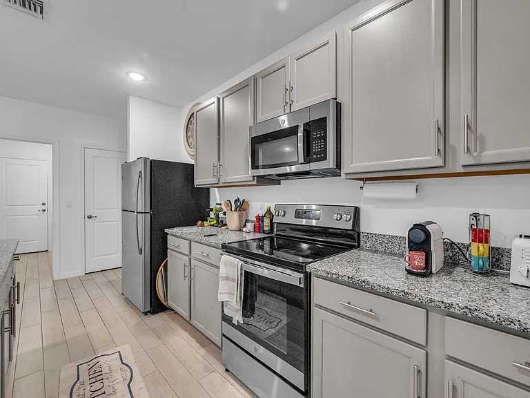 5082 Armina Pl — Photo 6