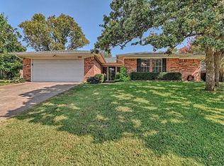 5921 Pleasant Hill Dr, Arlington, TX 76016