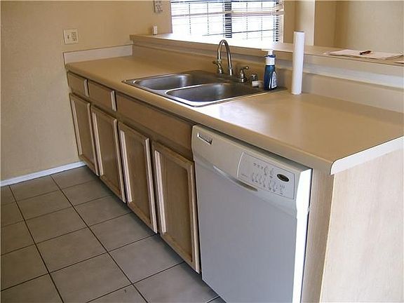 5th image of 11461 David Carrasco Dr