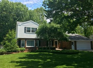 4149 Guest Dr, Saint Joseph, MI 49085
