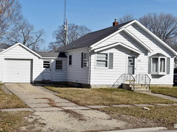 515 Oak St, Osage, IA 50461