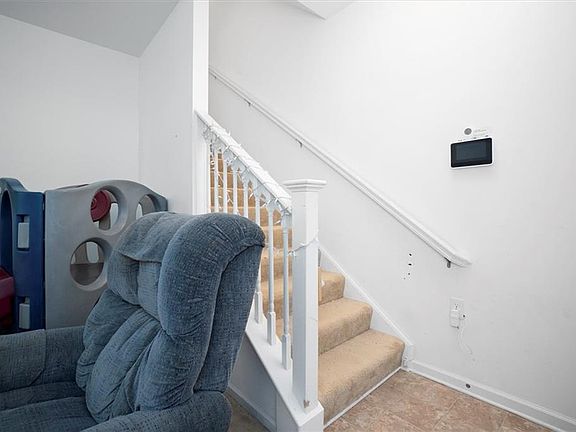 5th image of 2611 Leytonstone Dr #378