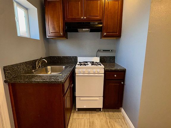 2nd image of 604 Monticello Dr