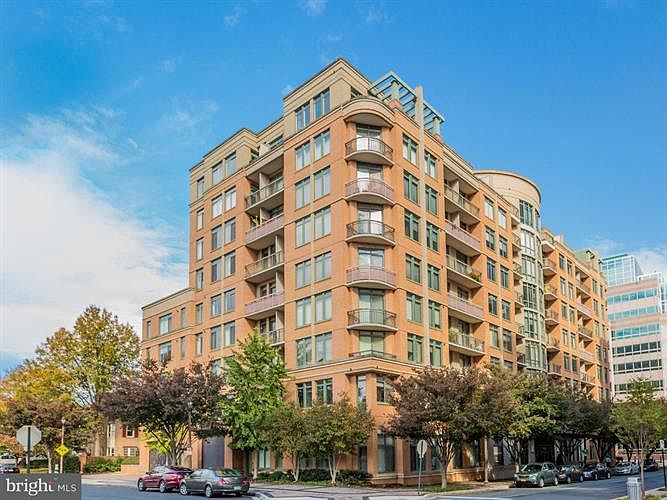 1st image of 3625 10th St #209