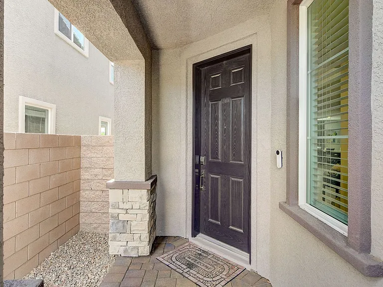 7069 Range Valley St — Photo 4