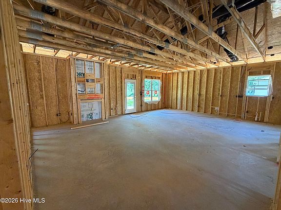5th image of 406 Thorntons Creek Drive