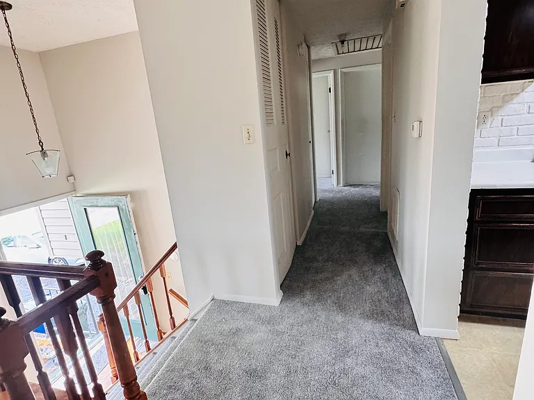 8709 Scarsdale Blvd — Photo 2