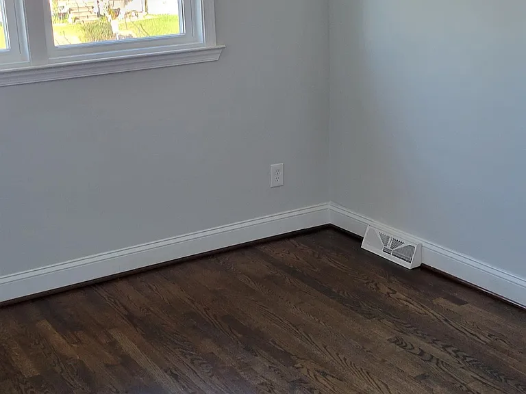 8541 Kings Ridge Rd — Photo 7