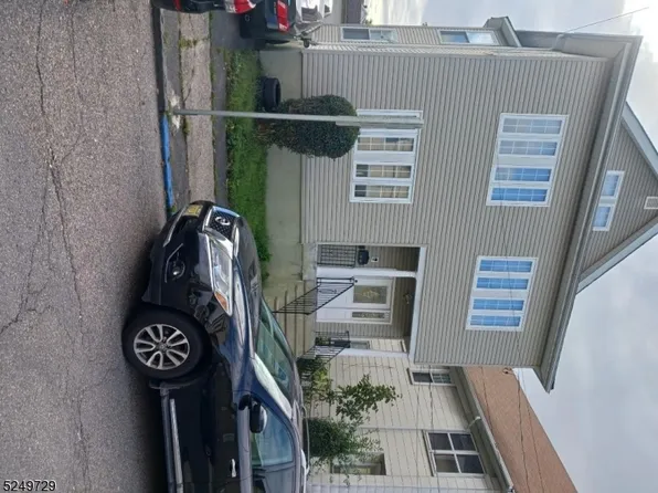 213 Paterson Ave, Paterson City, NJ 07502