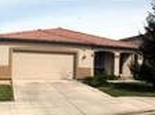 5529 E Pitt Ave, Fresno, CA 93727