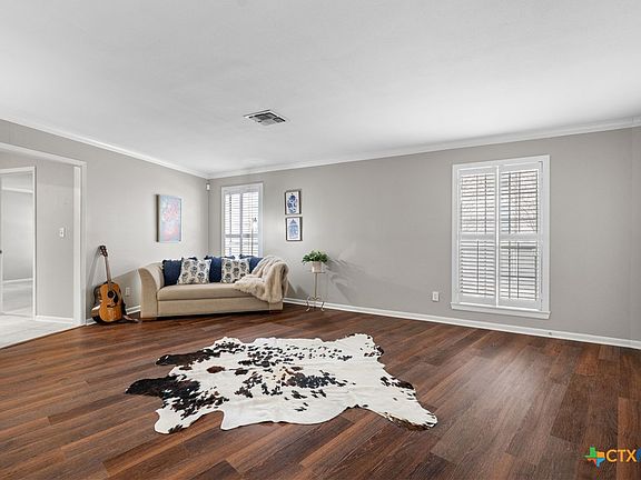 3rd image of 201 Ellwood St APT 111