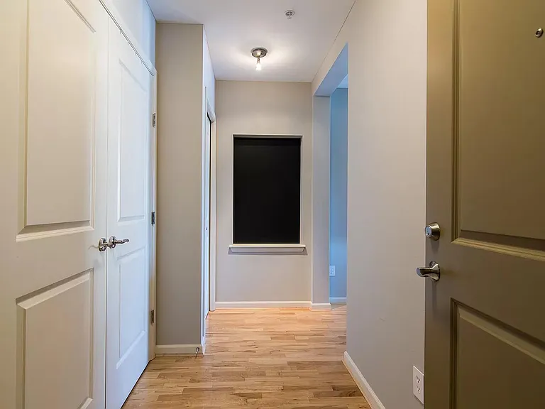 124 Bellevue Ave E #601 — Photo 3