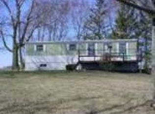 33728 250th St, Shell Rock, IA 50670