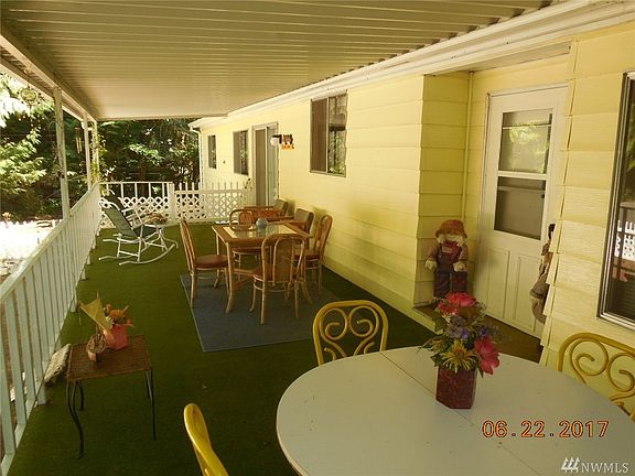 3rd image of 18613 Tapaderos St SE