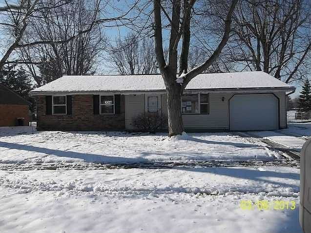 1st image of 303 Theresa Ln
