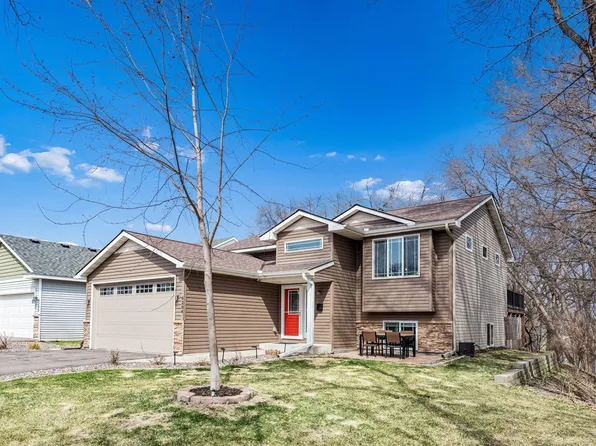 6204 39th Ave N, Crystal, MN 55422