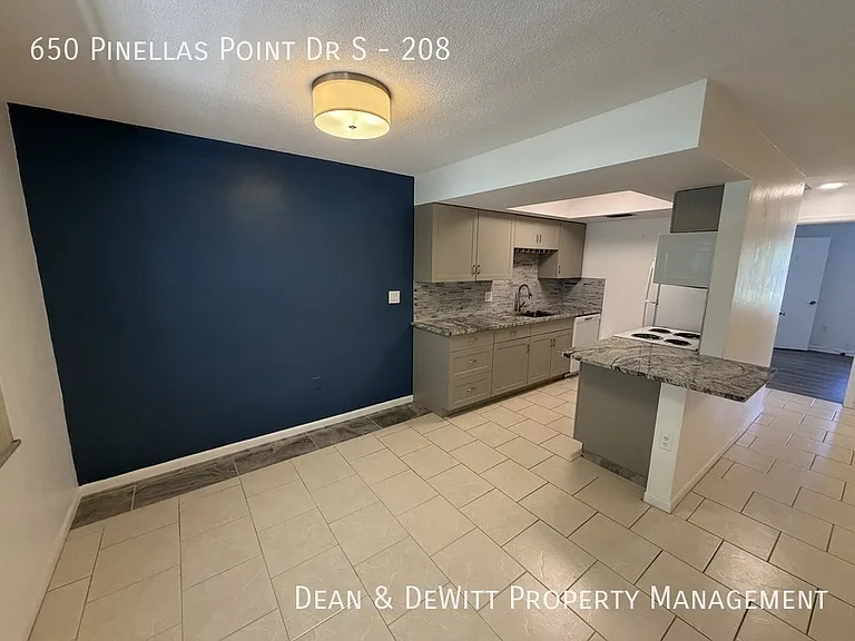 650 Pinellas Point Dr S #208 — Photo 7