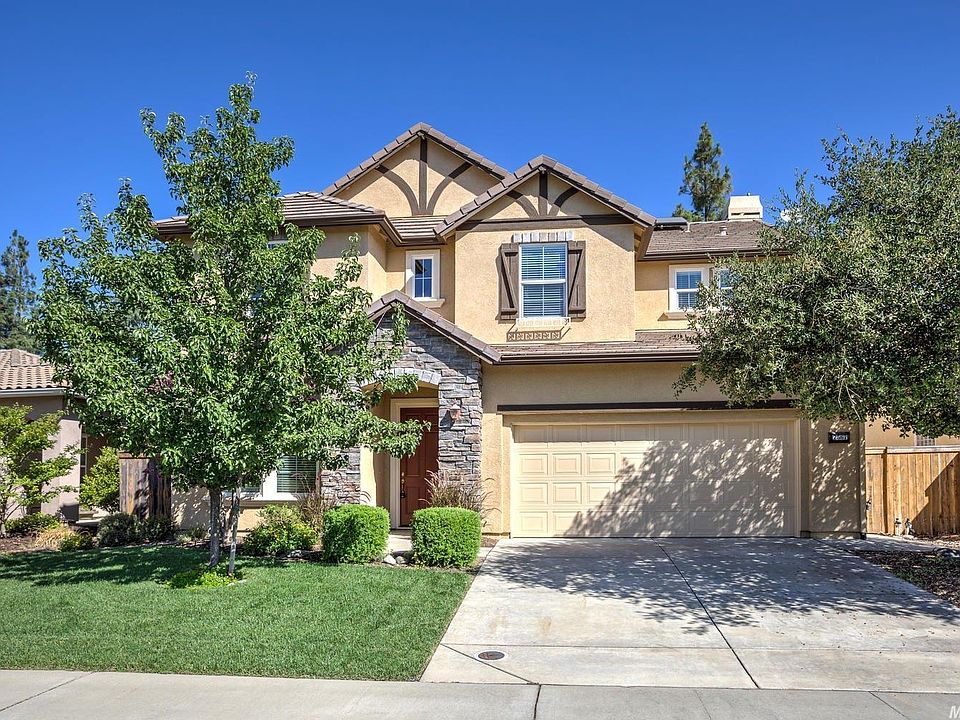 1st image of 7567 Colbert Dr S #649
