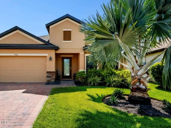 1586 Fuji Dr, Melbourne, FL 32940