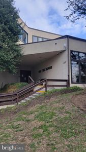 315 Shawmont Ave APT D, Philadelphia, PA, 19128