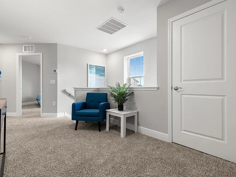 5270 Neil Dr — Photo 12