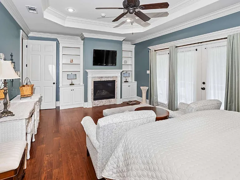 18523 Pecan Ln — Photo 9