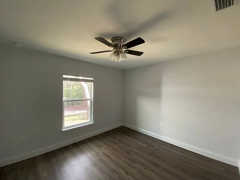 9205 N Elkcam Blvd — Photo 22